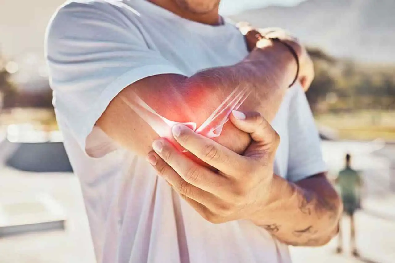 Scopri i cibi estivi da evitare per ridurre il dolore alle articolazioni ogni giorno