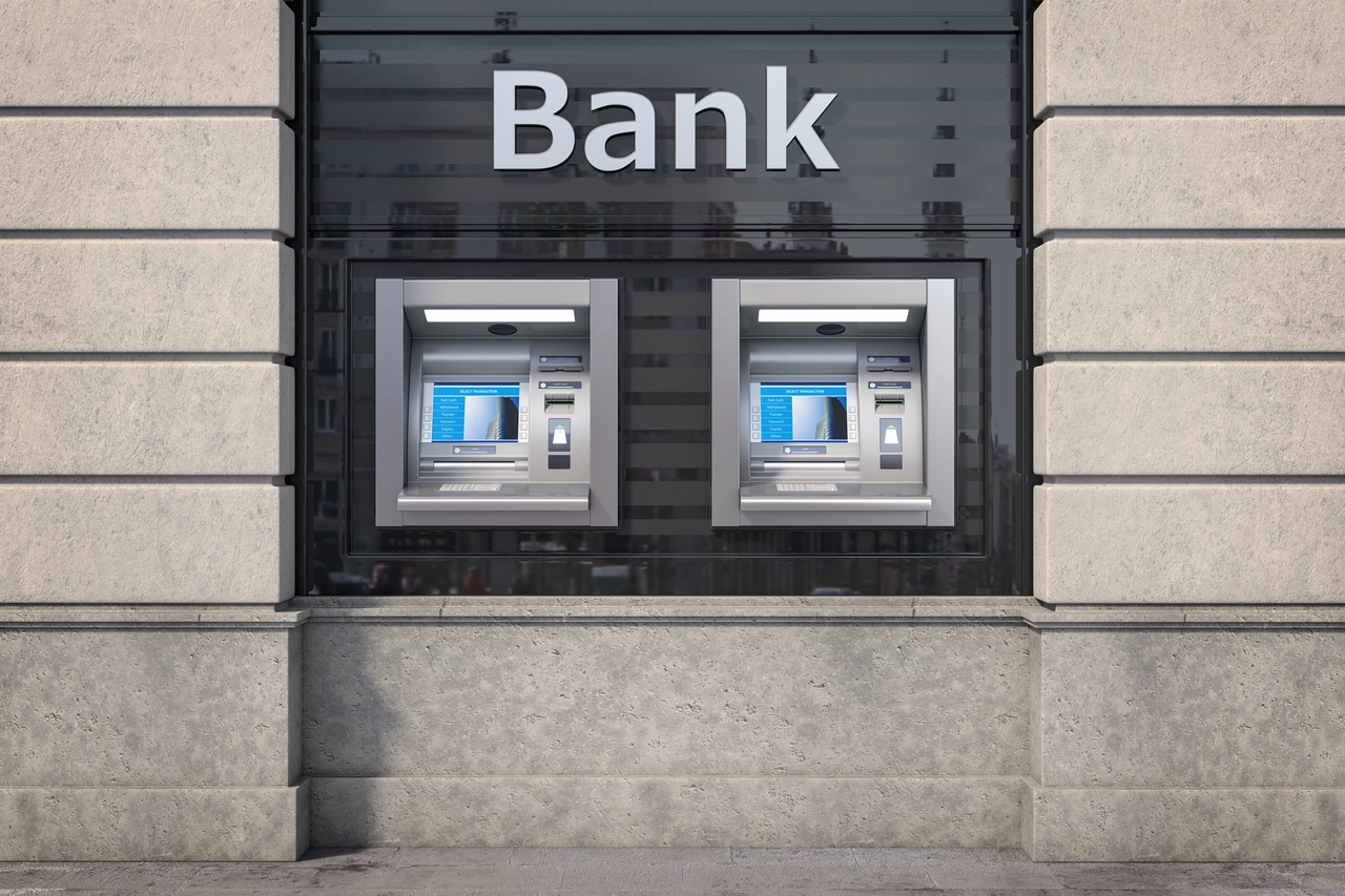 Ecco la cifra esatta che puoi versare in banca senza far scattare controlli automatici