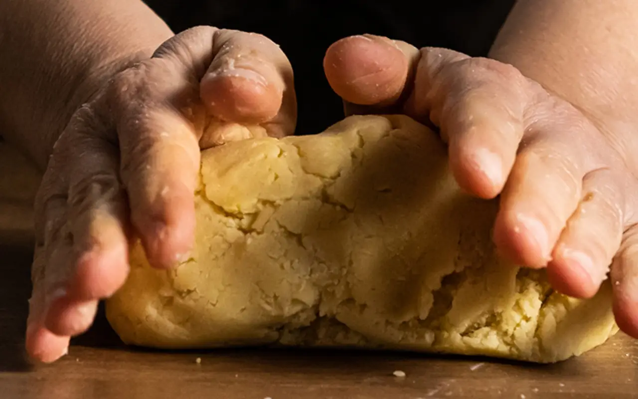 Argilla DAS secca e dura? Ecco il trucco semplice per rianimarla subito