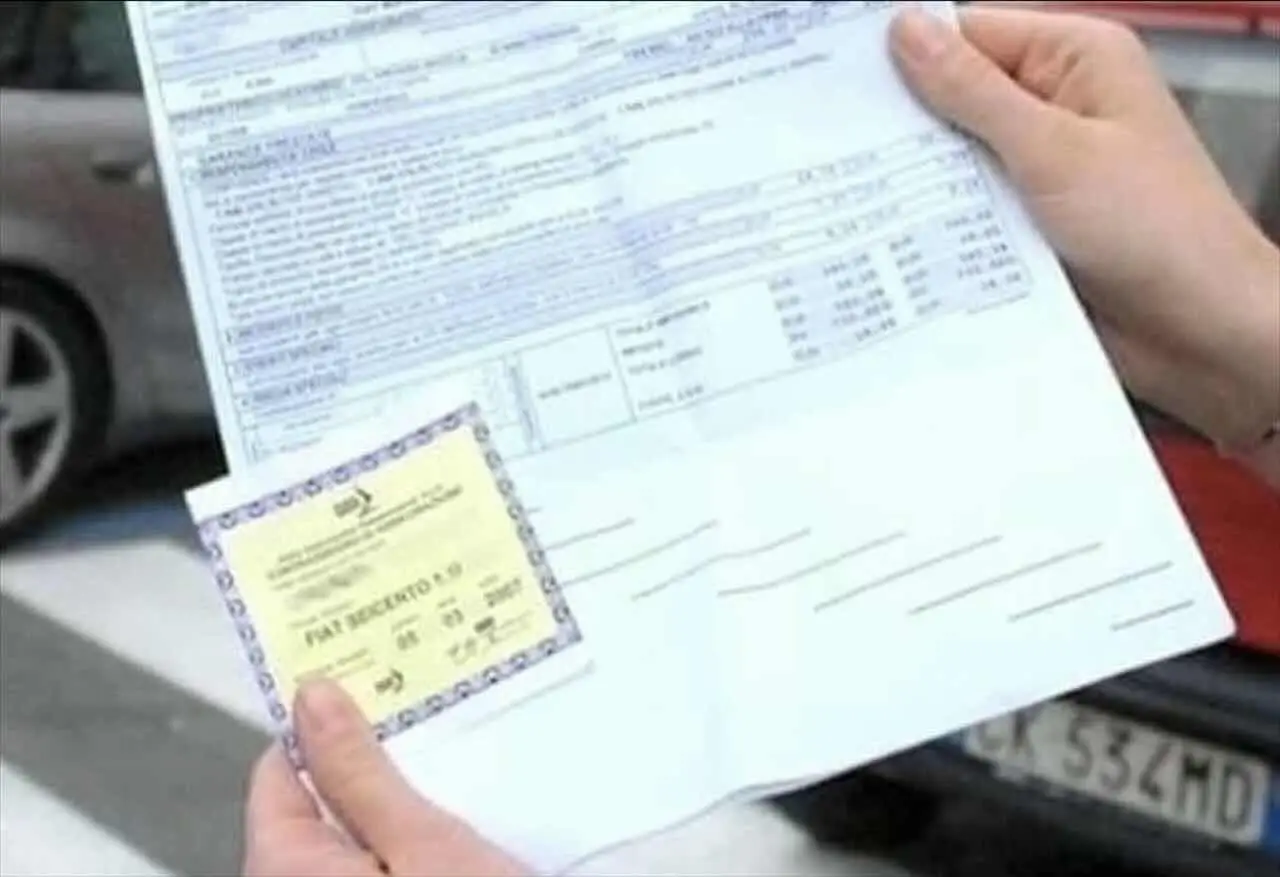 Attenzione a questa voce nel tuo contratto assicurativo: può farti perdere il rimborso per i danni