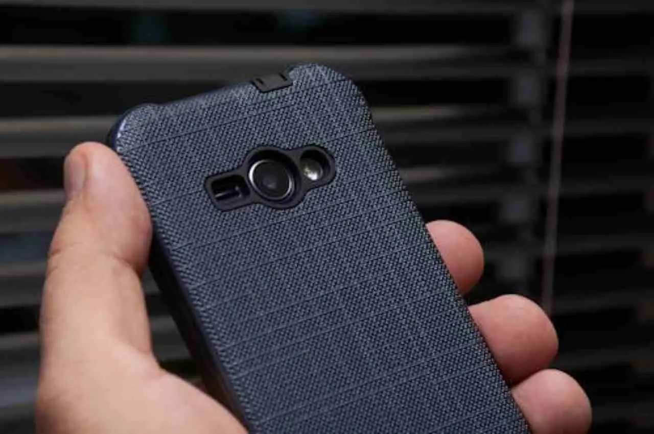 Come lavare la cover ingiallita: il metodo definitivo per farla tornare come nuova