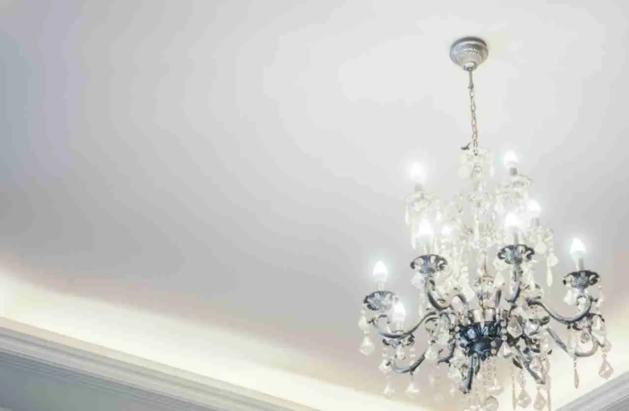 Come eliminare la polvere dai lampadari