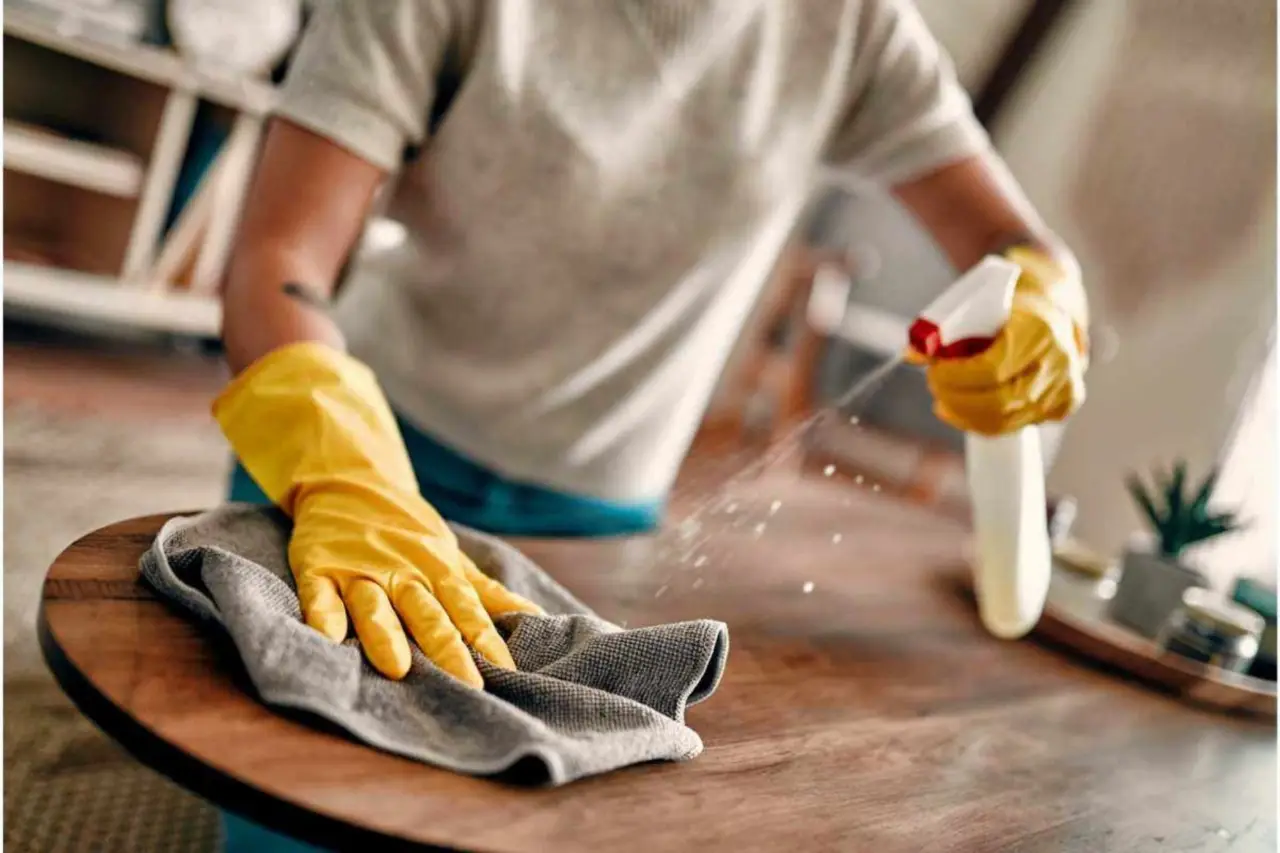 Pensi di disinfettare bene la casa? Ecco il prodotto più potente che elimina ogni germe